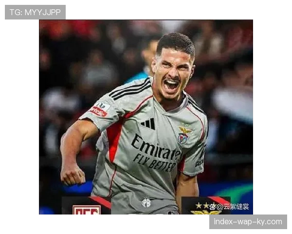 本菲卡双后腰切割传球线路战术成功 迫使对手陷入边路无效传中