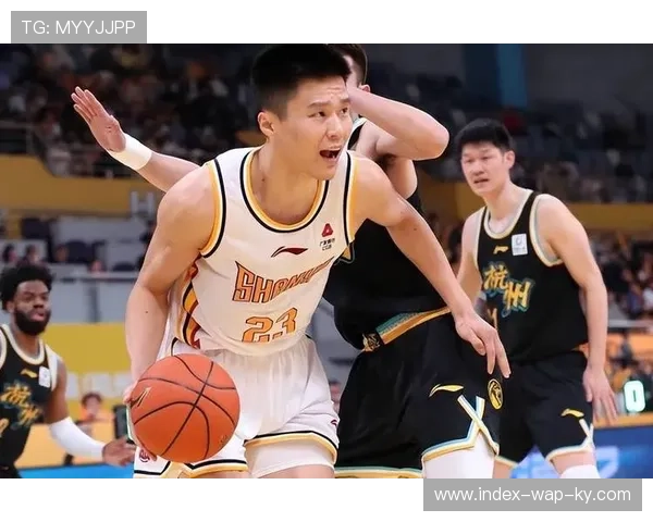 中游区域竞争异常激烈 季后赛席位争夺白热化